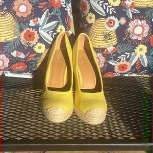 Nine West Espadrilles size 9 1/2